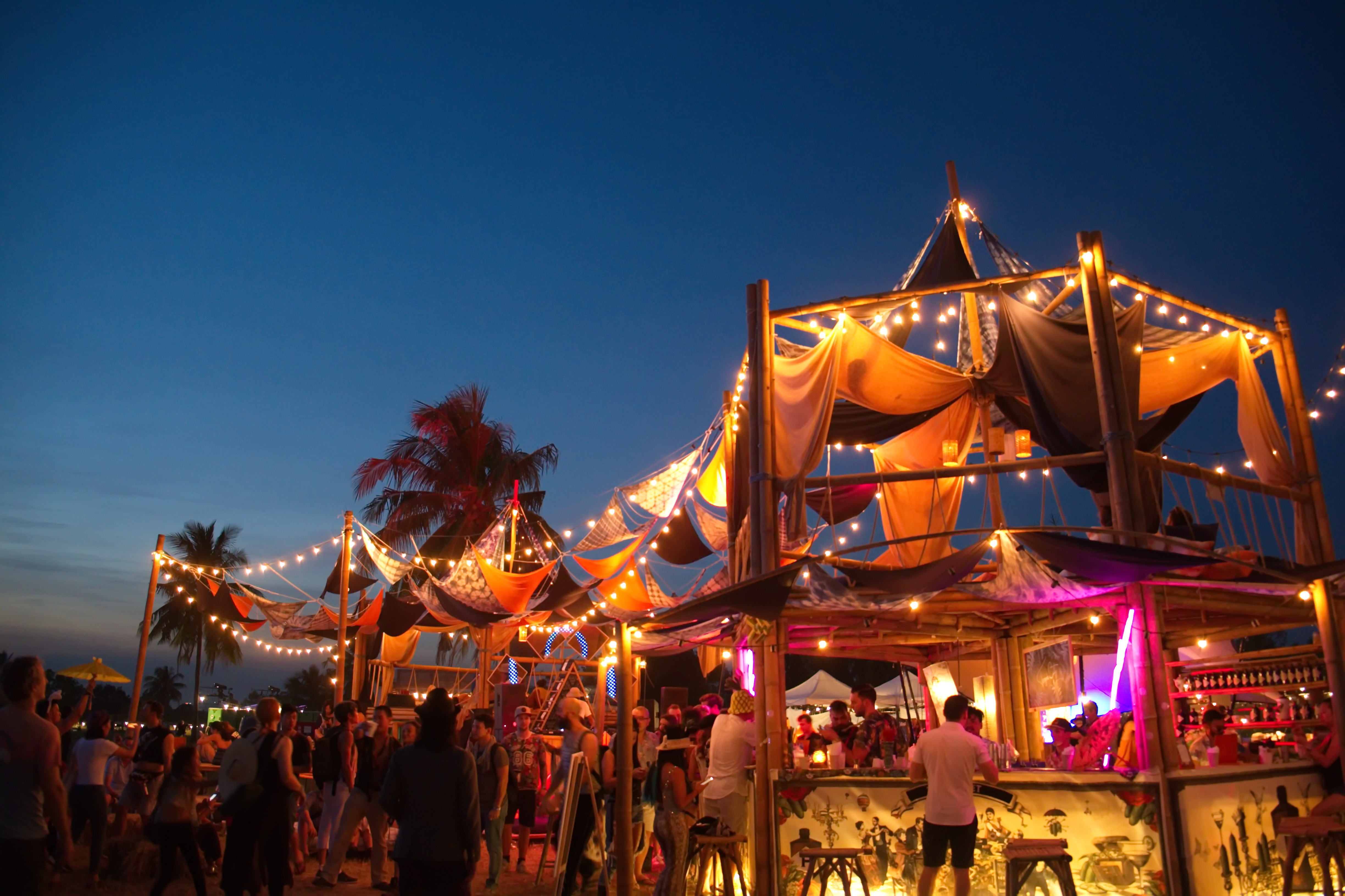 Complete Guide to Wonderfruit Festival — Travel Tips, Outfits & Stay at MASON Na Jomtien