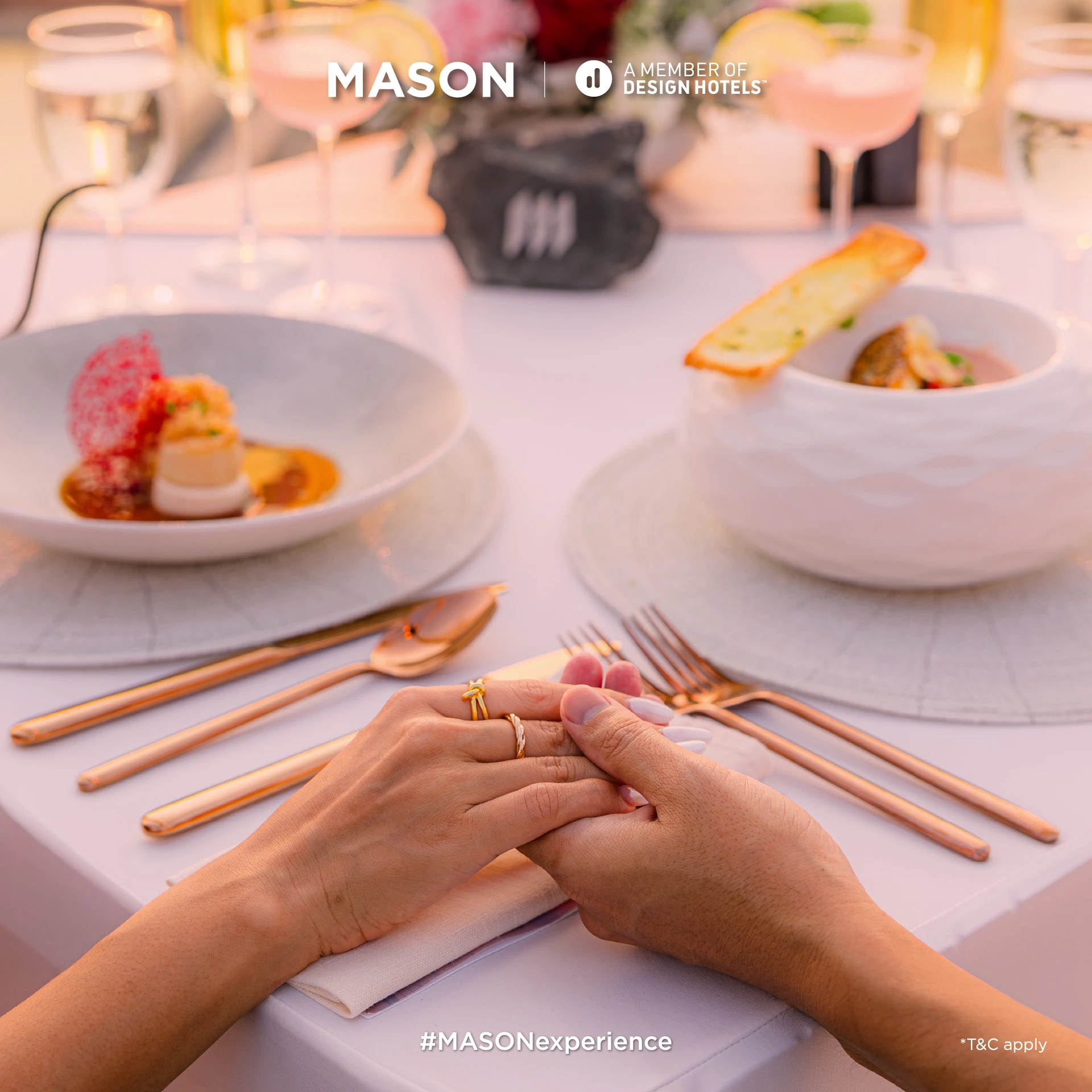 Evening Amor Dining