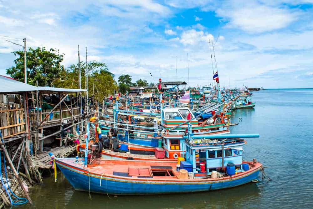 You can experience local life in Chon Buri.