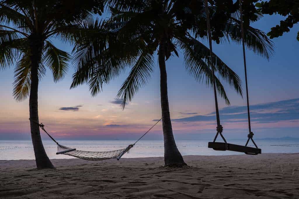 Na Jomtien Beach in Pattaya at dusk