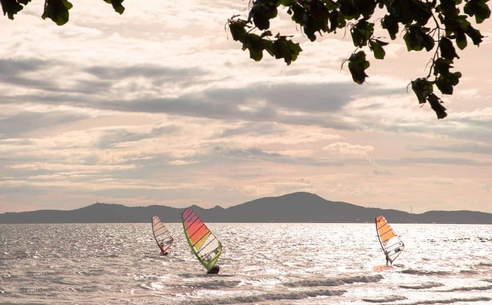 Windsurfers on Na Jomtien Beach - Things to do in Na Jomtien